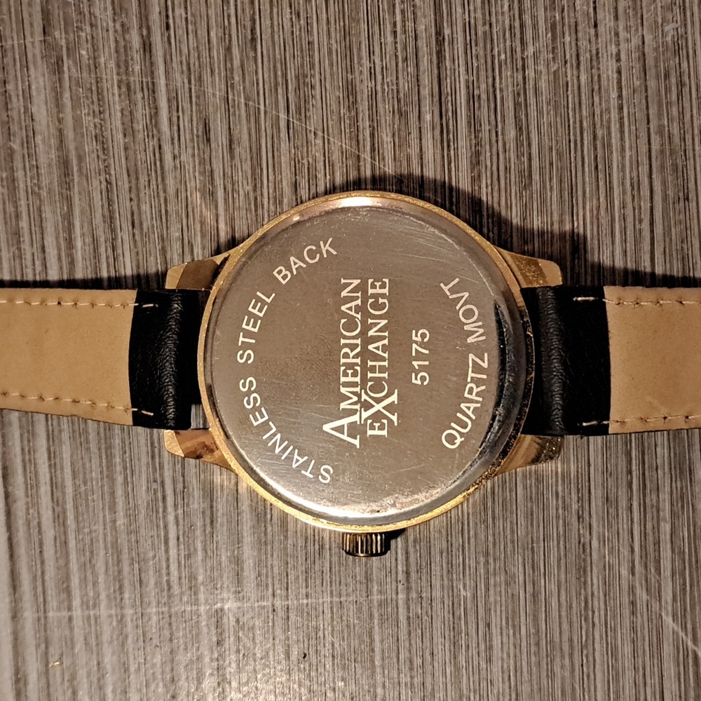 Watch - Picture 4 of 4
